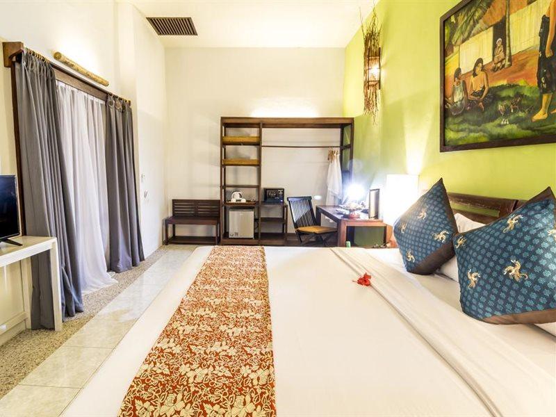 Cocotinos Lembeh A Boutique Dive Lodge Bitung Экстерьер фото