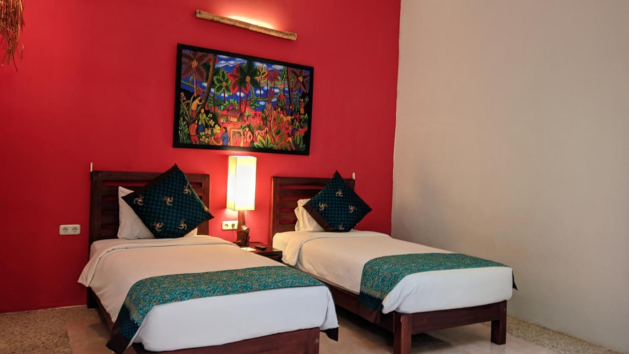 Cocotinos Lembeh A Boutique Dive Lodge Bitung Экстерьер фото