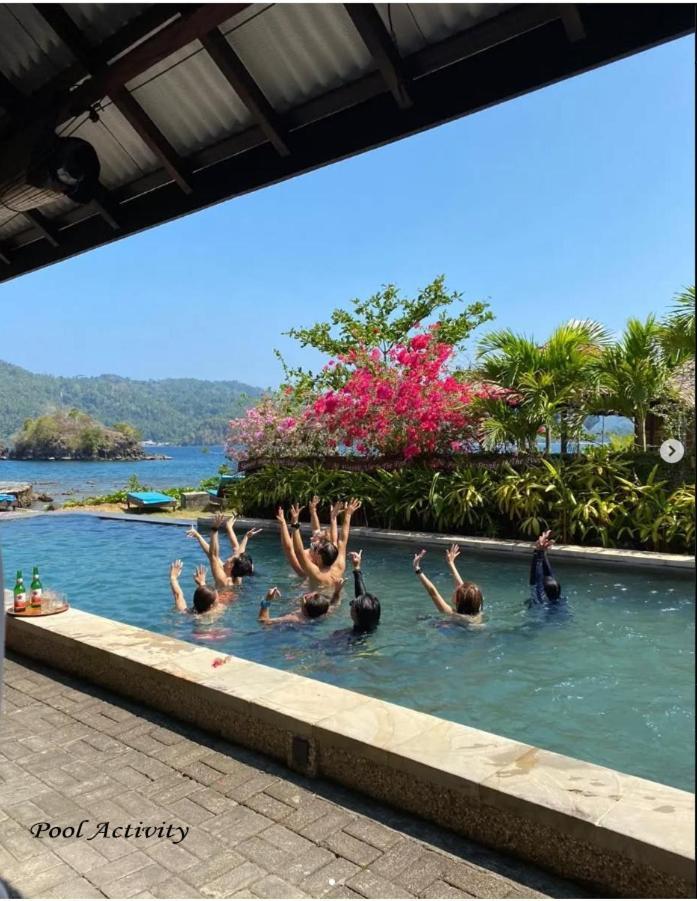 Cocotinos Lembeh A Boutique Dive Lodge Bitung Экстерьер фото