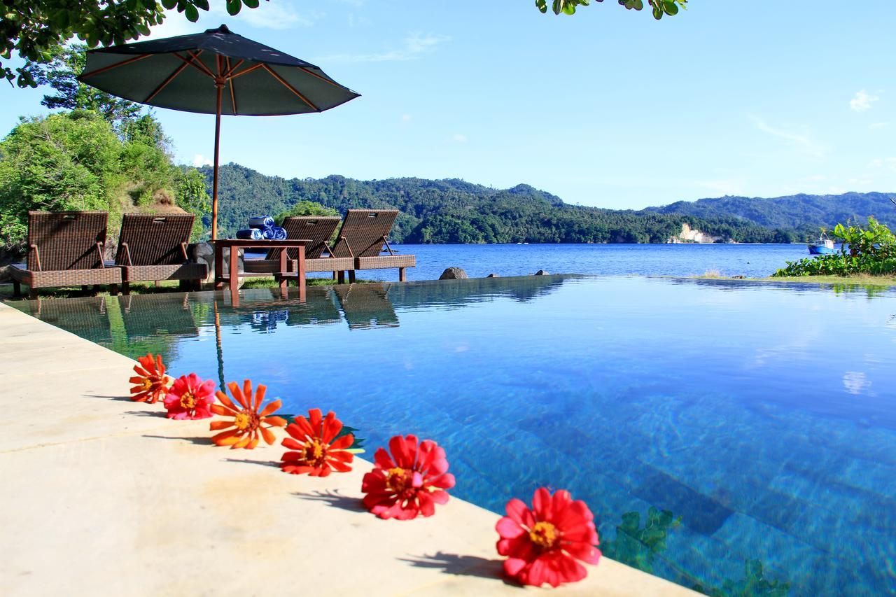 Cocotinos Lembeh A Boutique Dive Lodge Bitung Экстерьер фото