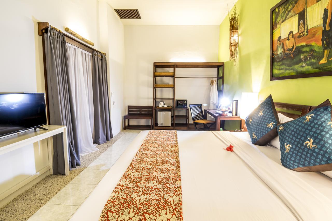 Cocotinos Lembeh A Boutique Dive Lodge Bitung Экстерьер фото